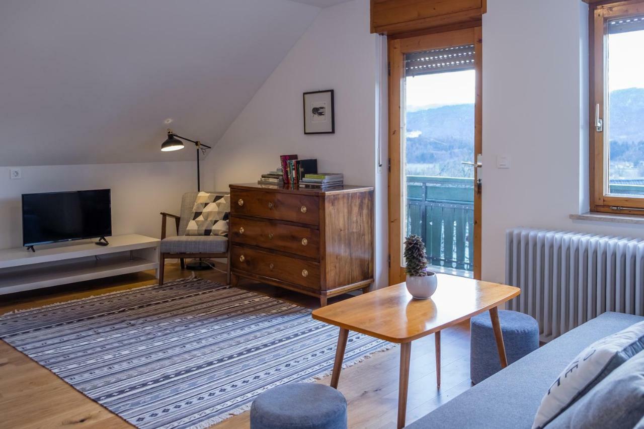 Home Apartments & Yoga Studio Bled-Recica Esterno foto